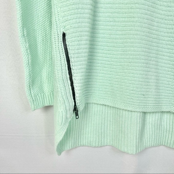 Bar III Mint Green Knit Side Waist Zip Pullover Sweater XS - Picture 4 of 5